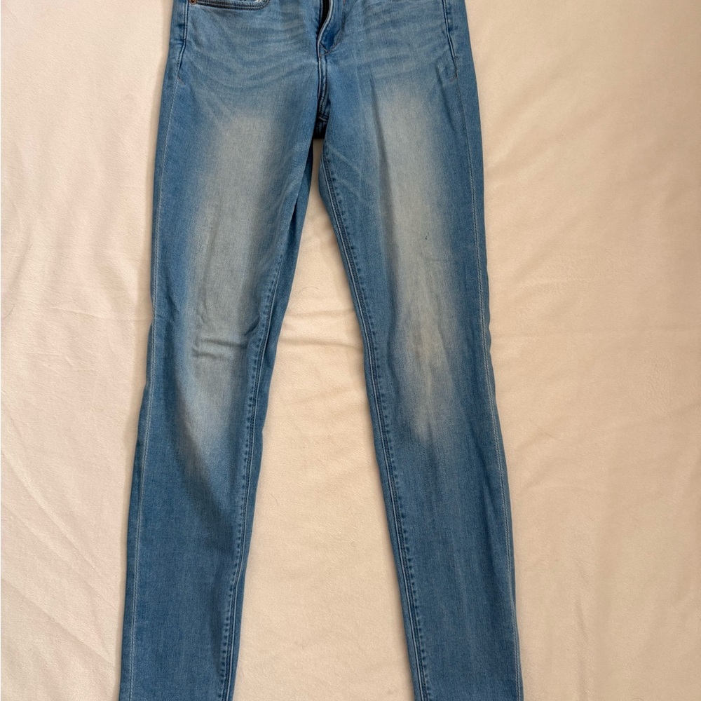 Express Women's Skinny Jeans in Light Blue